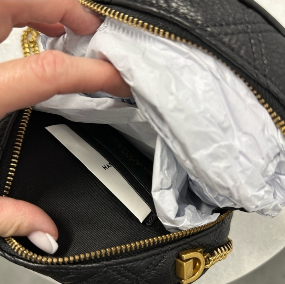 Marc Jacobs The Status Round Crossbody Bag M0015815 NWT - Picture 3 of 8